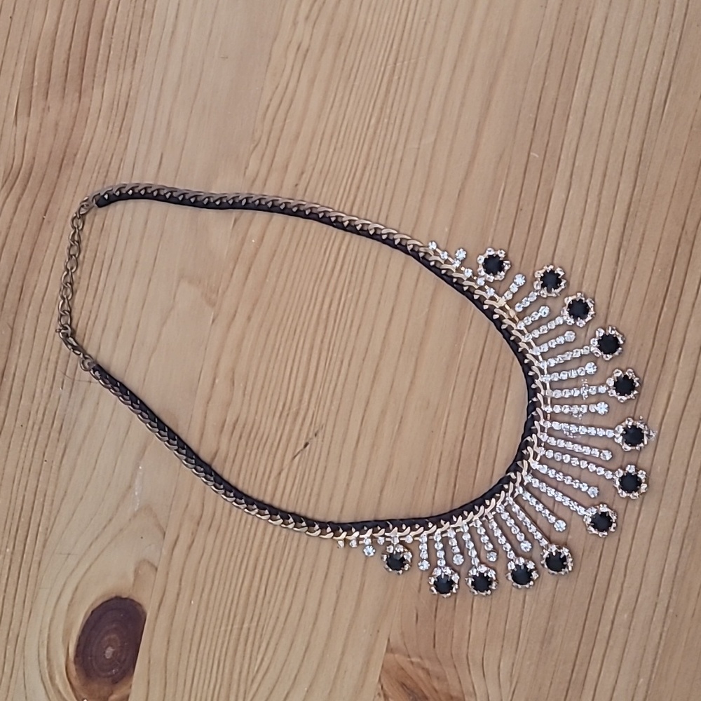 Vintage costume necklace